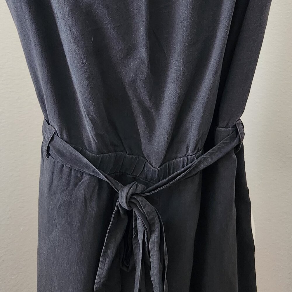 Dark Gray Botique Style Crop Jumpsuit Size Medium - image 2